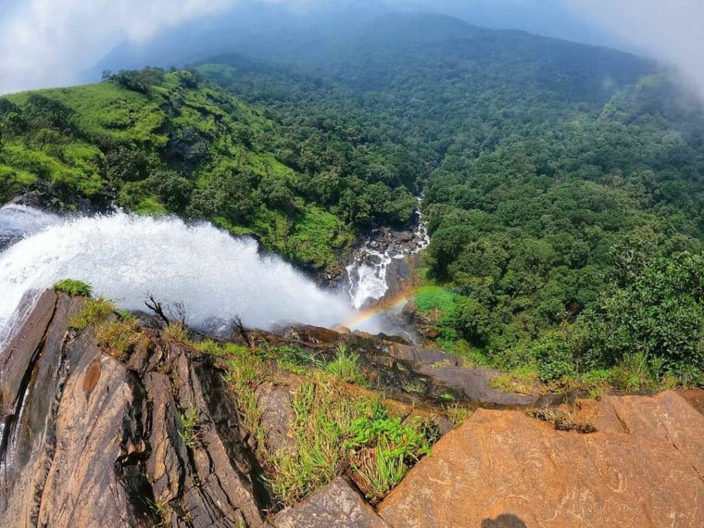 Bandaje Arbi Falls, Treks In Karnataka