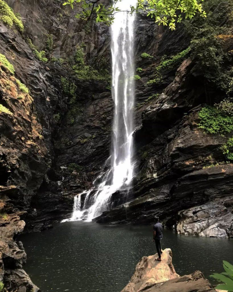 arasinagundi waterfalls