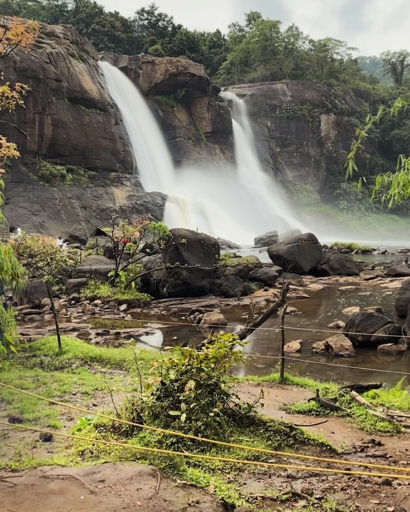 athirapally waterfalls 1