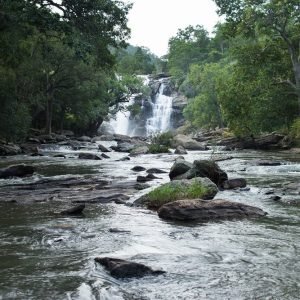 thoovanam waterfalls